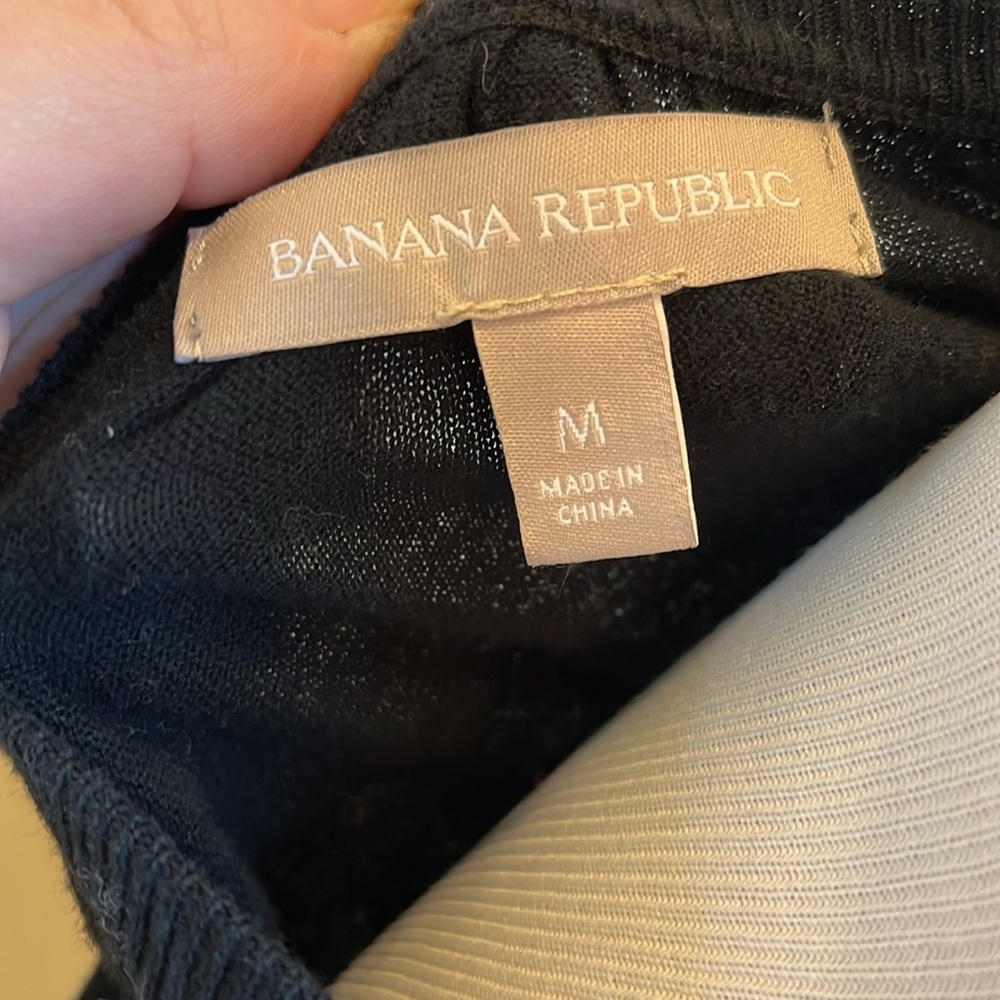NWOT Banana Republic zip sweater - Picture 6 of 7